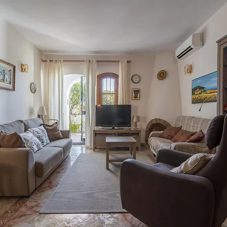 فيلة Casa De Junemor نيرخا